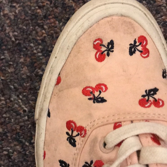 Cherry Seavees x Jcrew Sneakers - Picture 4 of 5